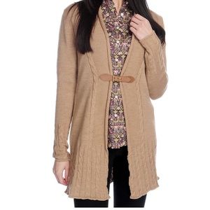 Brooks Brother buckle front cable cardigan
